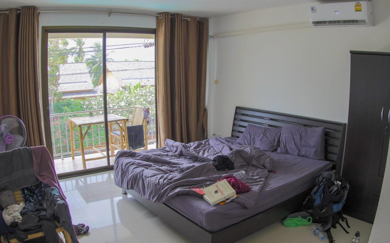 P & T Hostel Плажа Банграк Екстериор снимка